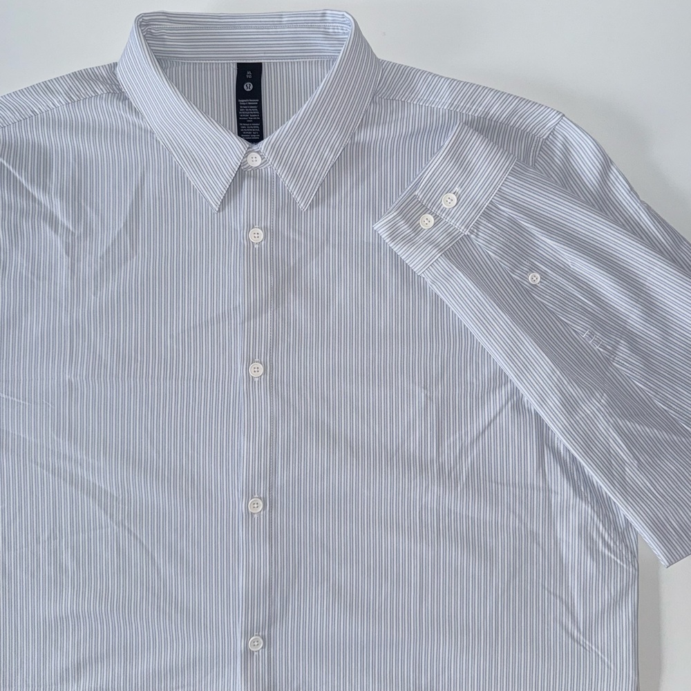 NWOT Lululemon Button Down Shirt Men's XL White Striped Performance Stretch